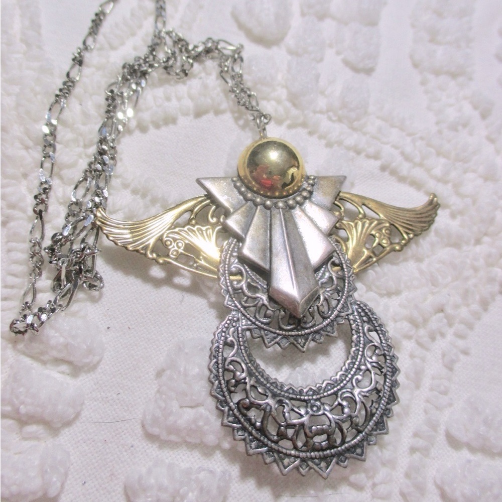 Vintage Filigree Angel Pendant Necklace Open Wings Silver Tone Figaro Chain